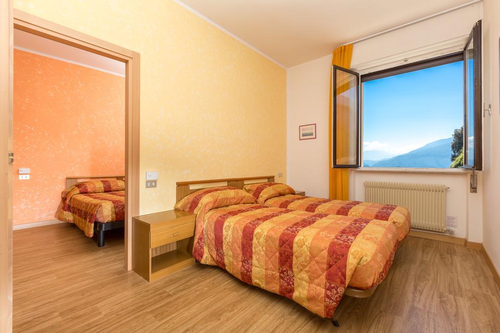 Hotel Antica Croce Tenno Esterno foto